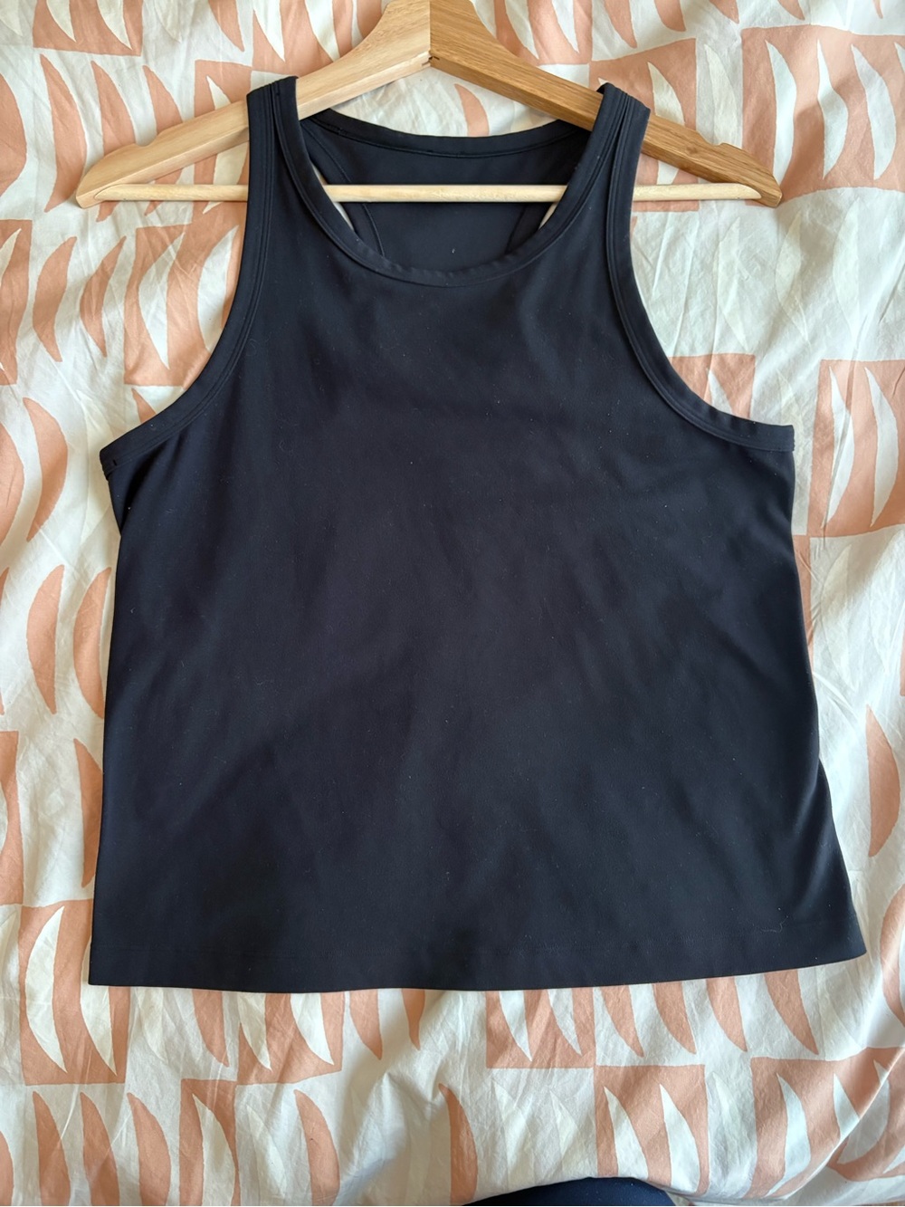 Lululemon Women's Black Tank Top - Classic Sleeveless Scoop Neck
